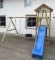 Spielturm Willi 2 kpl. Podesthöhe 1,25m mit Sandkiste, Montagesatz, Brett-, Reifenschaukel, Strickleiter u. Wellenrutsche 2,20m